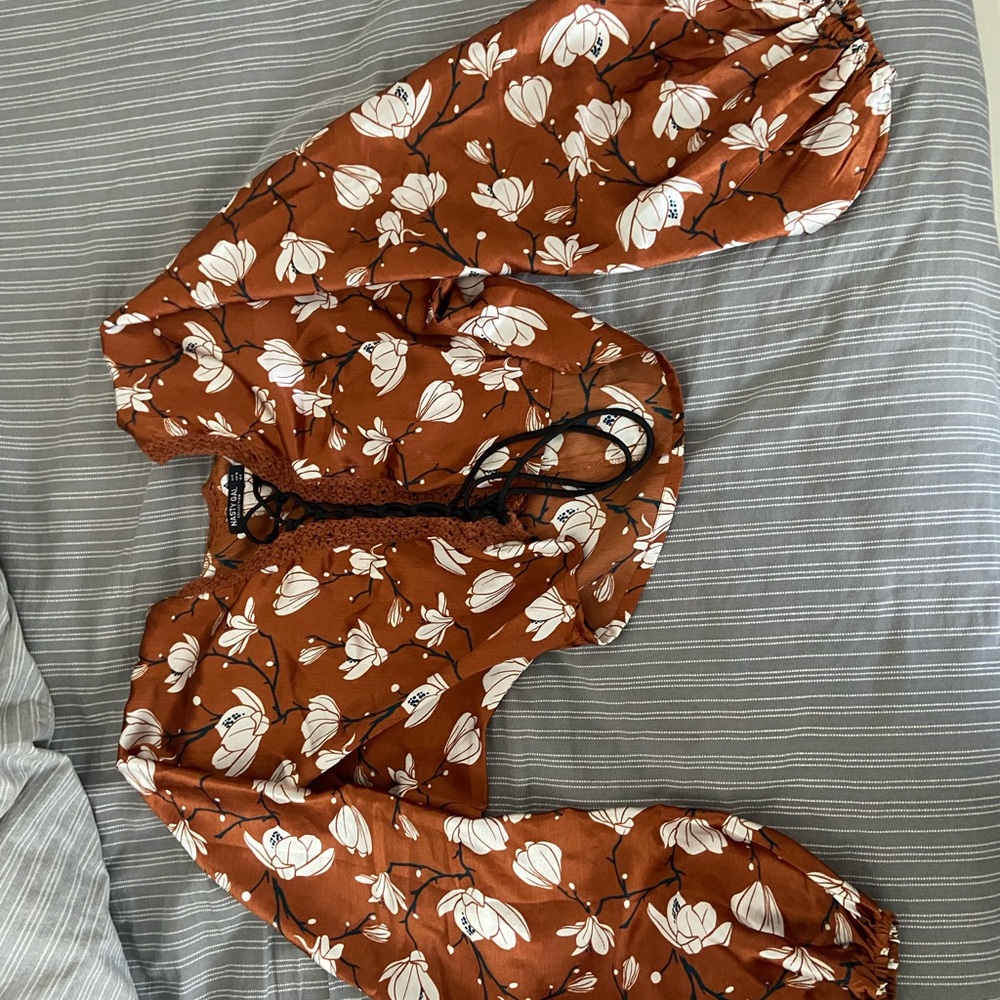 Floral Brown Cropped Blouse